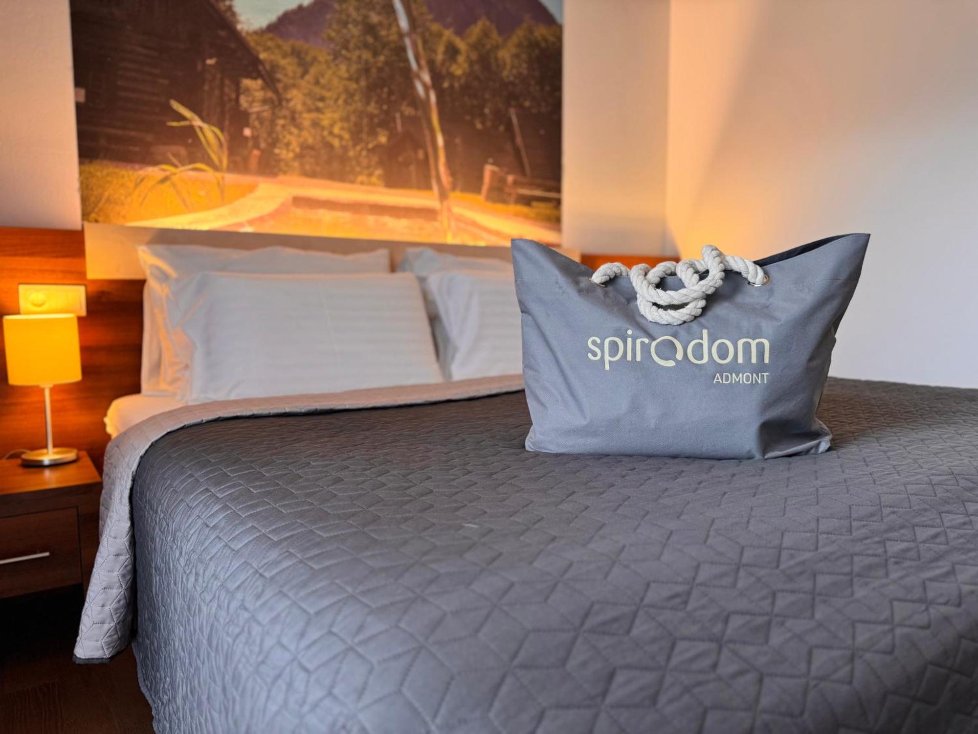 Hotel Spirodom Admont Luaran gambar